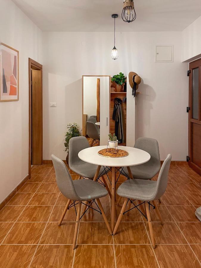 Studio Central Square Gospić Extérieur photo