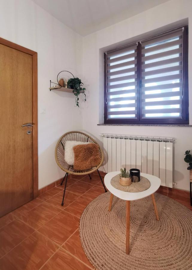 Studio Central Square Gospić Extérieur photo